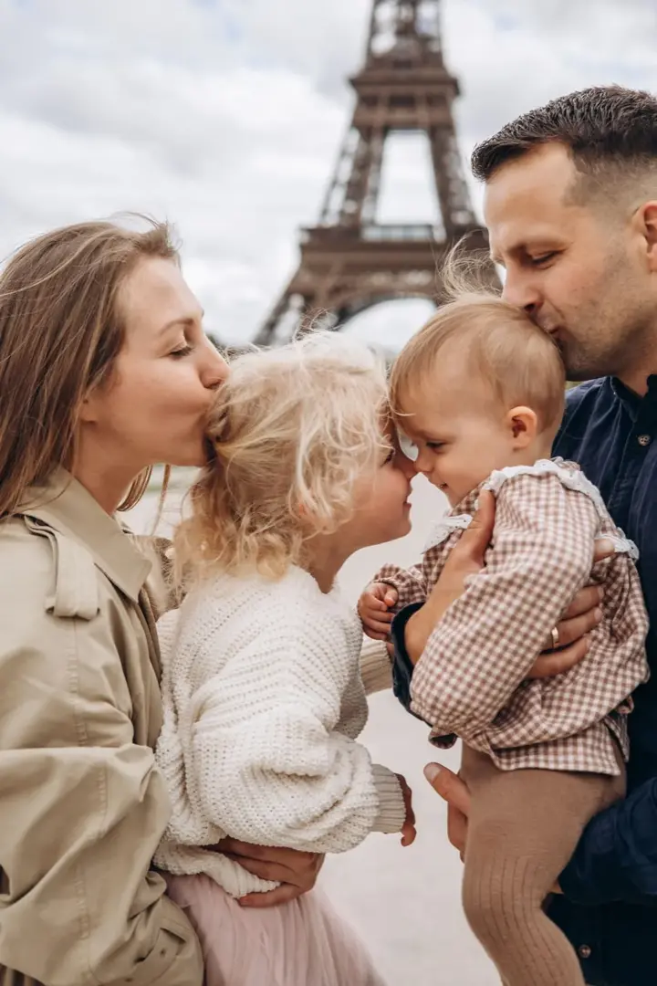 Paris elopement photography